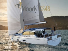 Moody DS48帆船
